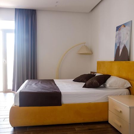 Amh Hotel ดูร์เรส ภายนอก รูปภาพ
