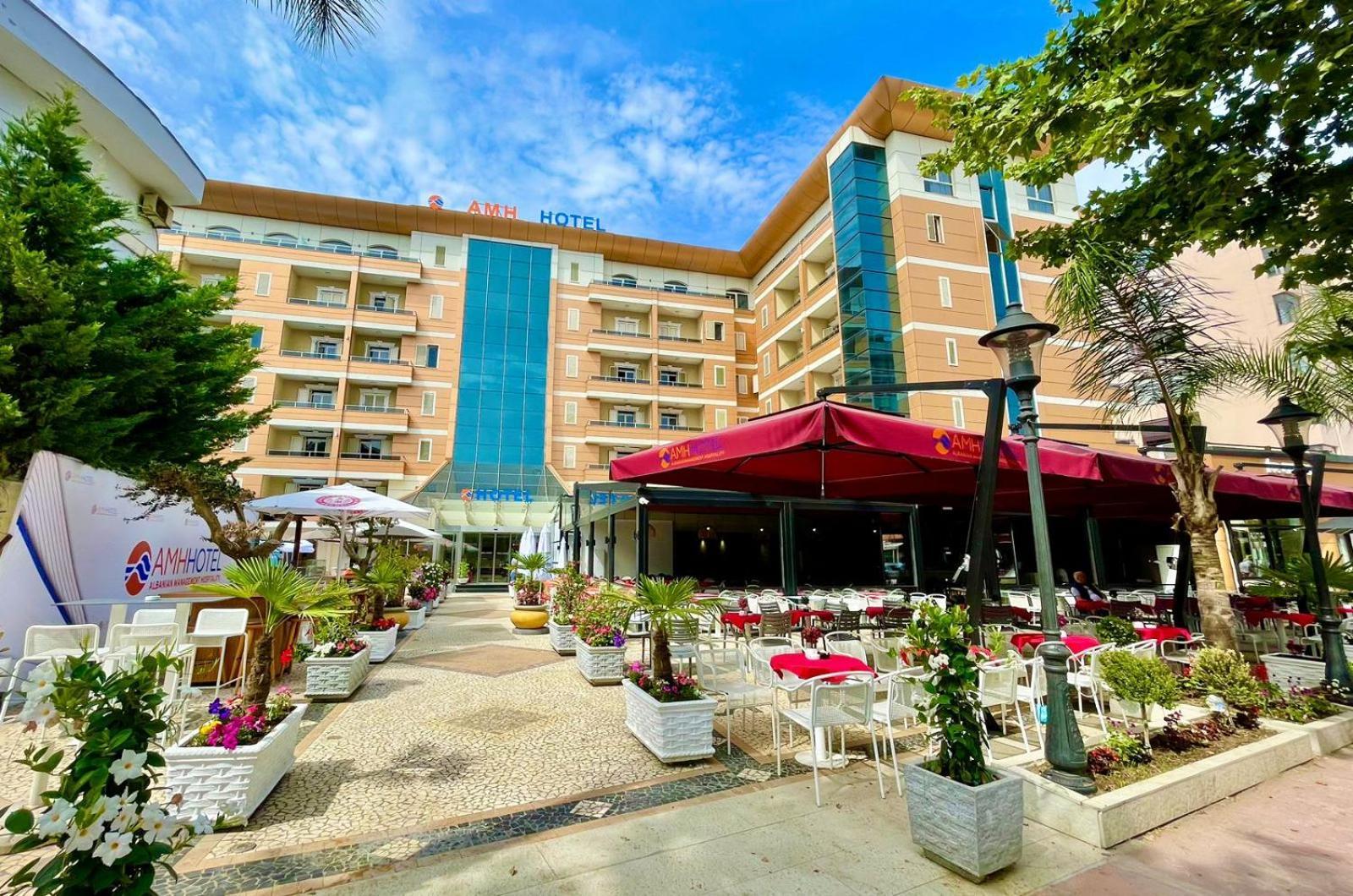 Amh Hotel ดูร์เรส ภายนอก รูปภาพ