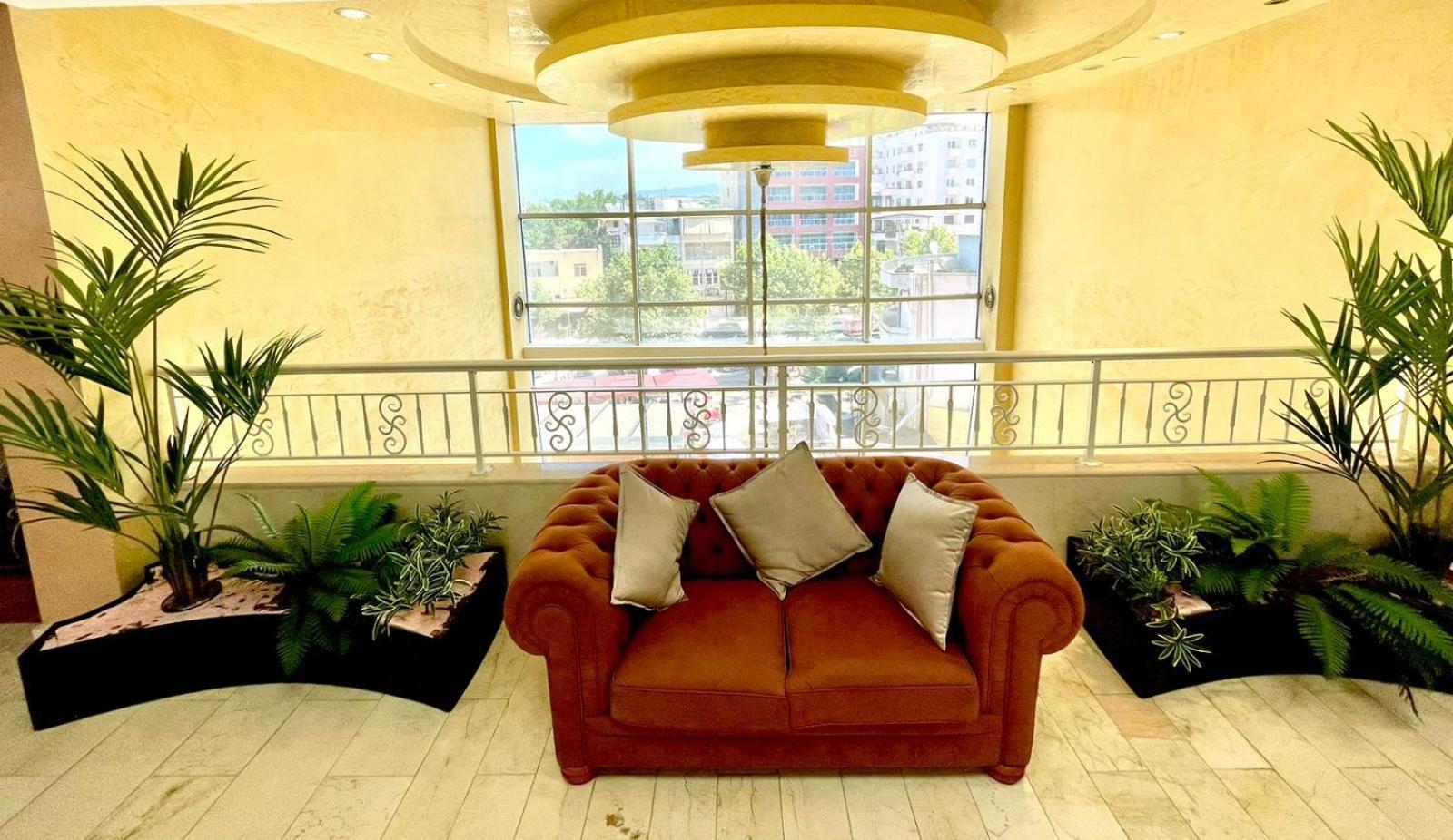 Amh Hotel ดูร์เรส ภายนอก รูปภาพ