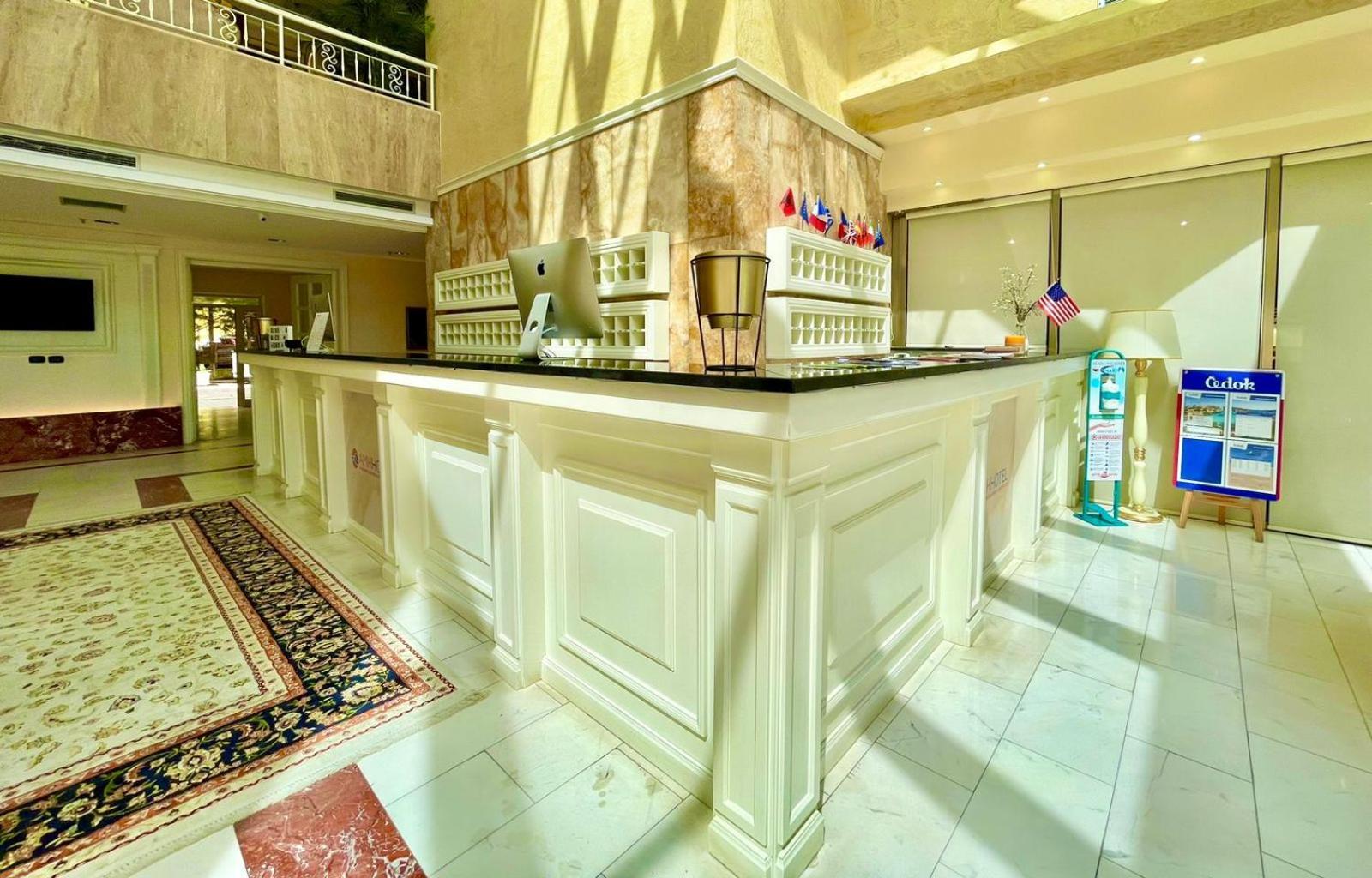 Amh Hotel ดูร์เรส ภายนอก รูปภาพ